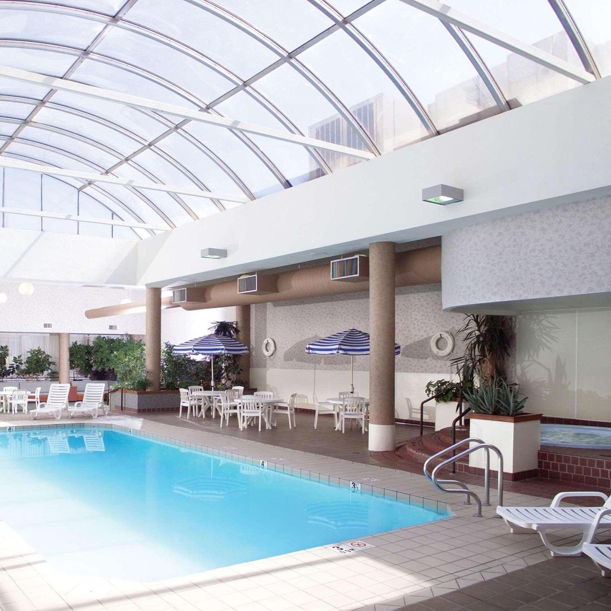 Radisson Hotel Bismarck Facilități foto