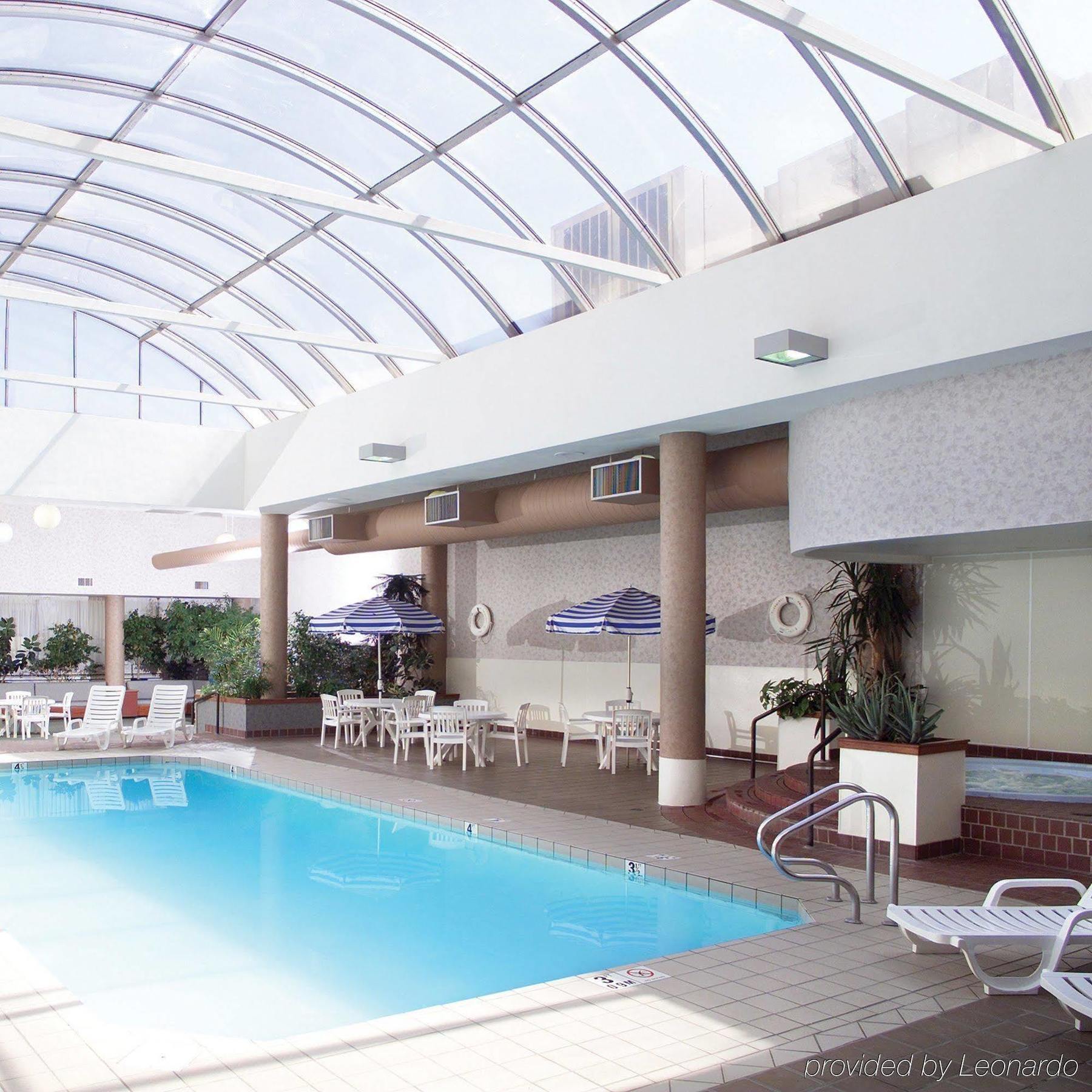 Radisson Hotel Bismarck Facilități foto